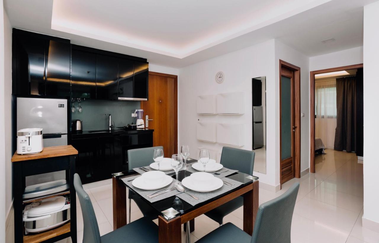 Club Royal Wongamat Apartment Pattaya Ngoại thất bức ảnh