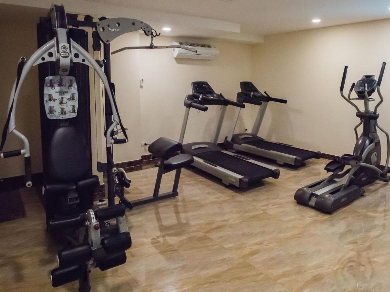 Club Royal Wongamat Apartment Pattaya Ngoại thất bức ảnh